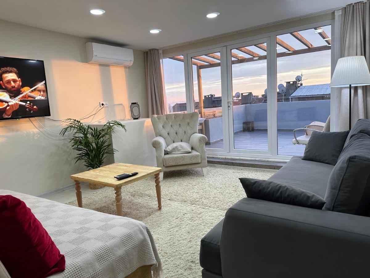 Fatih Merkezi Lokasyon Guzel Teras Manzarasi Apartment